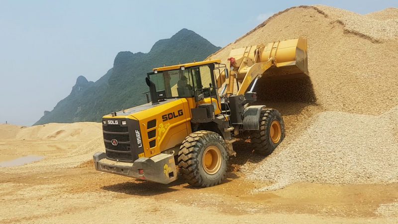 máy xúc lật sdlg l956f-5