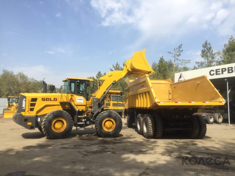 máy xúc lật sdlg l956fh-7