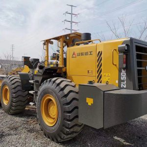 máy xúc lật chui hầm sdlg zl50e-8